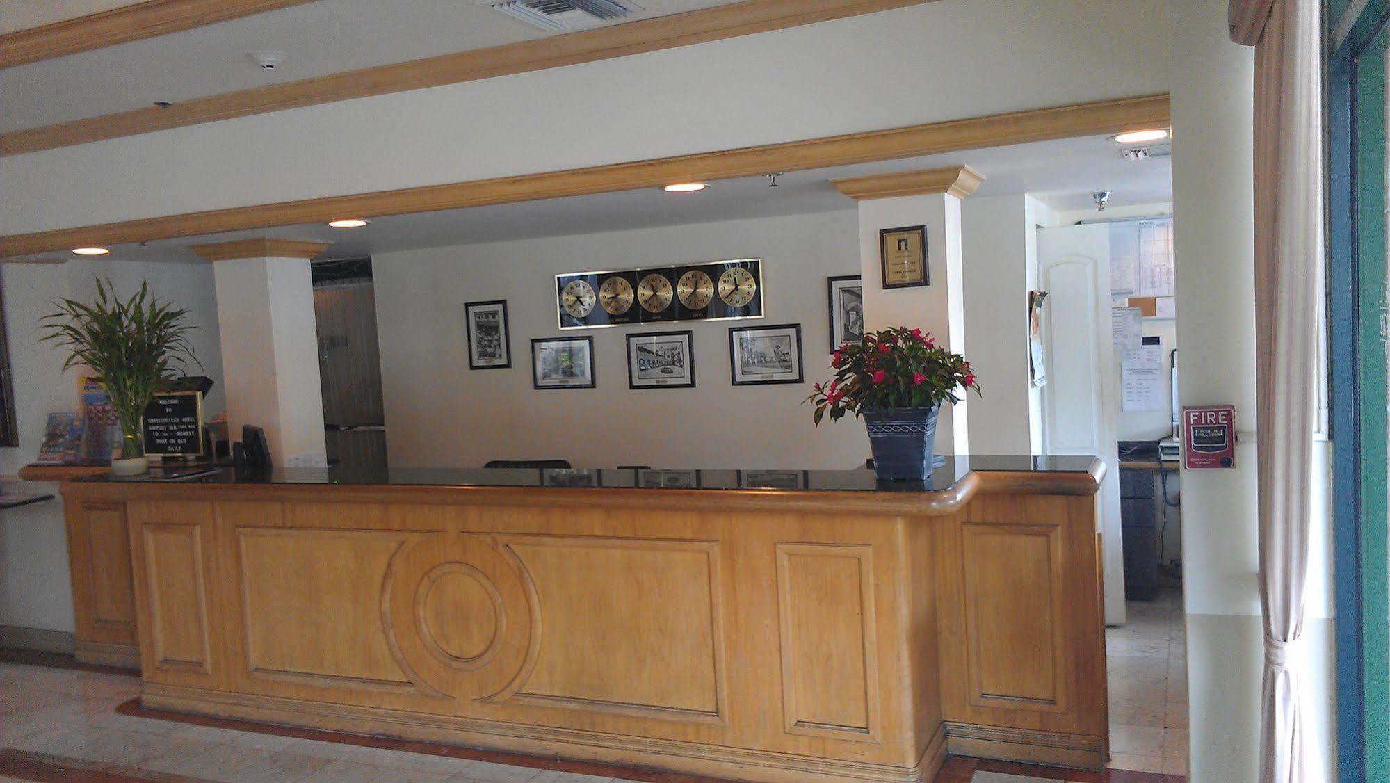 Hotel Chateaubleau Coral Gables Exterior photo